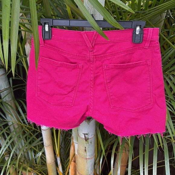 ROXY Magenta Cut Off Denim Shorts size 26 - Picture 2 of 8